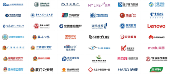 服務(wù)38萬+企業(yè)后，他們轉(zhuǎn)身建了一座AI機(jī)器人教育工廠